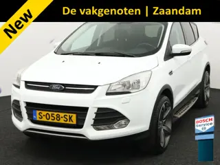Ford Kuga 1.5 Titanium Styling Pack Trekhaak met afneembare kogel, Bluetooth, Cruise control, Parkee