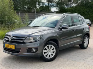 Volkswagen Tiguan 1.4 TSI Sport&Style Airco Cruise Trekhaak