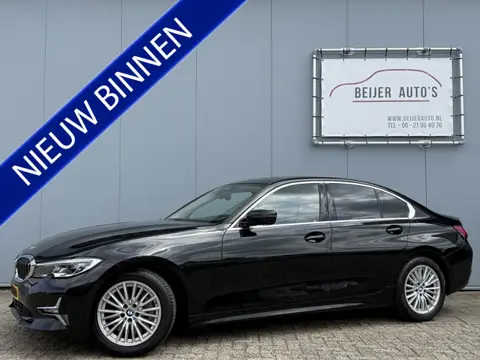 BMW 3-serie 330i High Executive Edition Automaat Carplay.