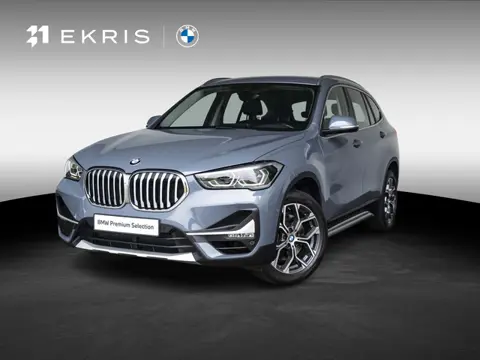 BMW X1 sDrive20i | High Executive | Orange Edition | Achteruitrijcamera | 18 inch | Elektrische acht