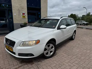 Volvo V70 2.0D Limited Edition- youngtimer-leer