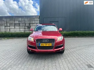 Audi Q7 3.0 TDI quattro Pro Line+ 4+2