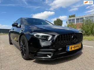 Mercedes-Benz A-klasse 200 Business Solution AMG