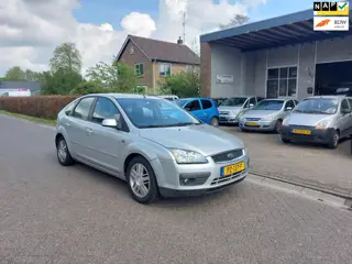 Ford Focus 1.6-16V Trend