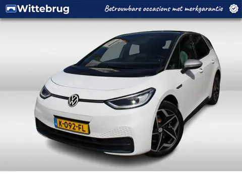 Volkswagen ID.3 First Plus 58 kWh 204pk / Navigatie / LM 19 inch / Camera / Led Matrix / Parkeersens