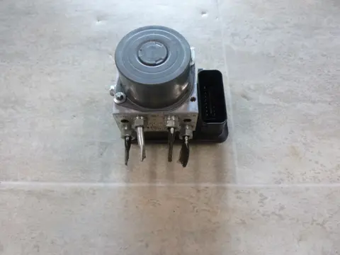 ABS POMP Suzuki GSX S 1000 2015 - 2016
