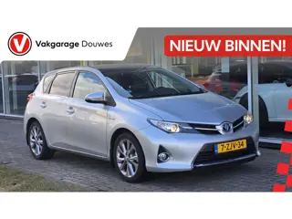 Toyota Auris 1.8 Hybrid Lease | NAP |  1e eigenaar | Pano | Camera | Trekhaak | Cruise