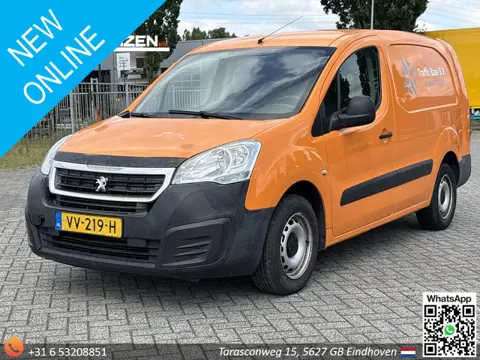 Peugeot Partner 122 1.6 BlueHDi 100 L2 XR S&S | € 3.950,- NETTO! | Cruise | Airco |