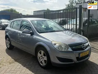 Opel Astra 1.6 Cosmo airco cruis control cv op afs