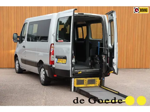 Renault Master T35 2.3 dCi L1H1 invalide aangepast incl.lift el.deuren+stoel