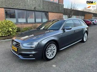 Audi A4 Avant 1.8 TFSI S Edition Automaat Boekjes N.A.P