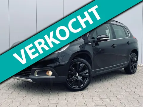Peugeot 2008 1.2 PureTech Urban Cross, Navi, Leder, Climate, Pdc