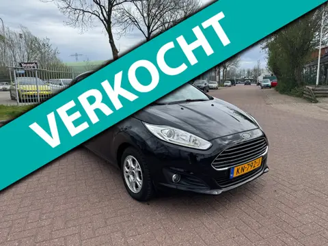 Ford Fiesta 1.5 TDCi Titanium NAVI ACHTRUITRIJCAMERA