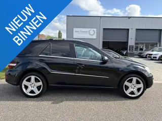 Mercedes-Benz M-klasse 320 CDI AMG