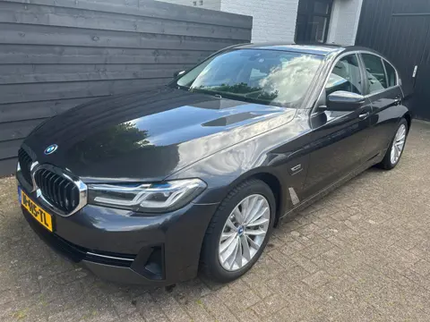 BMW 5-serie 530e Business Edition Plus, Laser, HUD, Comfortstoelen