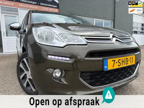 Citroen C3 1.2 VTi Collection 5drs met parkeersensoren en trekhaak en airco en cruise controle