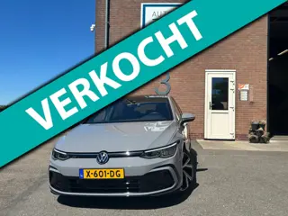 Volkswagen Golf 1.5 eTSI R-Line Business panodak Automaat