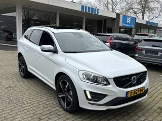 Volvo XC60 2.0 T5 Aut8 R-Design Pano Keyless Intellisafe
