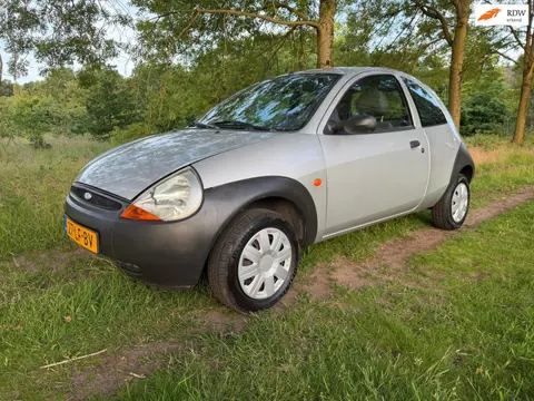 Ford Ka 1.3 Style APK 04-06-2027