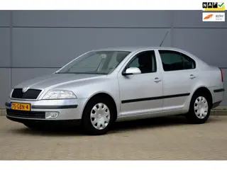 Skoda Octavia 1.6 FSI Ambiente