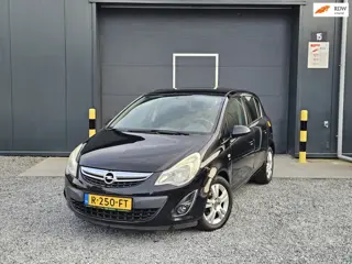 Opel Corsa 1.4-16V boekjes compleet APK
