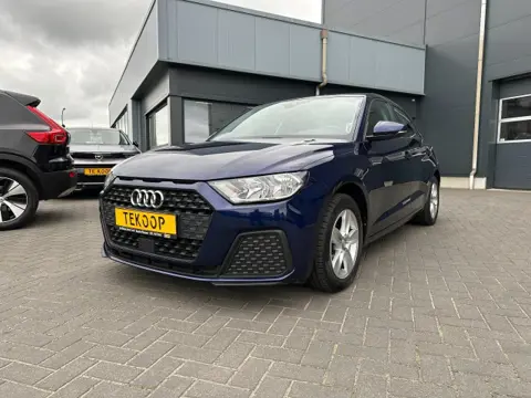 AUDI A1 A1 Sportback 25TFSi Attraction Navi. Apple-CarPlay 