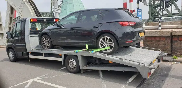 Auto met kapotte motor verkopen Wij kopen alle auto's op TIP