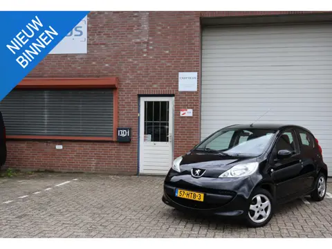 Peugeot 107 1.0-12V XS NAP 2e eigenaar Airco 02-27 APK