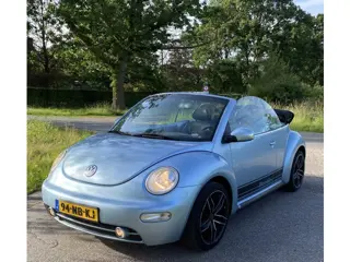 Volkswagen New Beetle Cabriolet 2.0 (bj 2003)