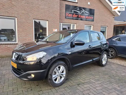 Nissan Qashqai 2.0 Acenta. Zeer netjes en luxe, o.a. pano, camera, navi, cruise, trekhaak. Nwe APK