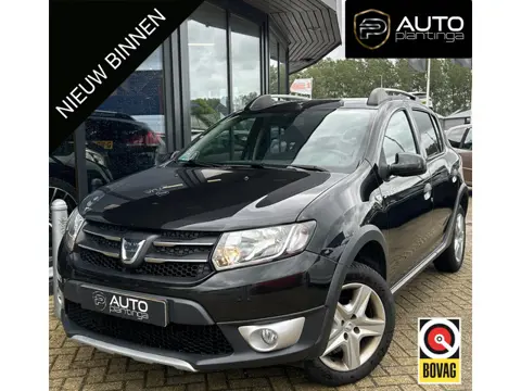 Dacia Sandero 0.9 TCe Stepway Lauréate 90PK | Trekhaak | NL AUTO | 2e Eigenaar | Airco | Lederen Bek