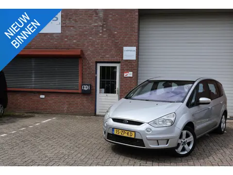 Ford S-Max 2.0-16V NAP 3e eigenaar PDC Trekhaak Cruise APK Navi Airco