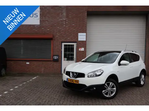Nissan Qashqai 1.6 Connect Edition NAP Pano Trekhaak 02-27 APK Cruise Airco