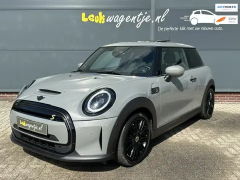 MINI Electric 33 kWh *panoramadak *harman/kardon *topstaat