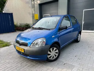 Toyota Yaris 1.0-16V VVT-i YORIN