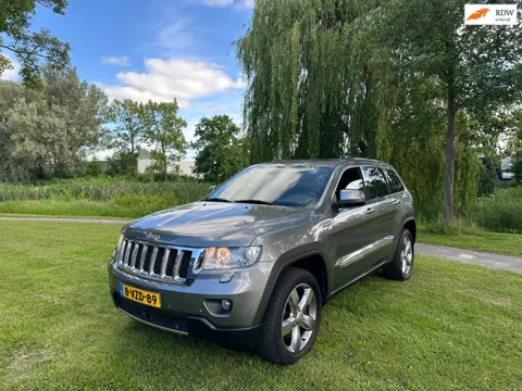 Jeep Grand Cherokee 3.0 CRD Overland Airco Pano XENON 4X4 LEES TEKST