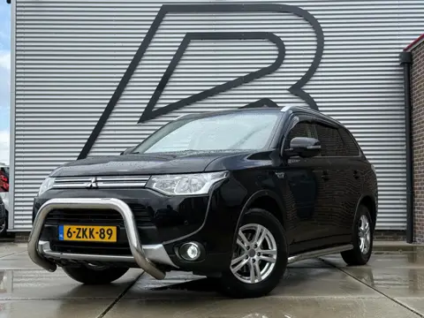 Mitsubishi Outlander 2.0 PHEV Business Edition X-Line 2e Eigenaar|Navi|Camera|Trekhaak|PDC V+A|Clima