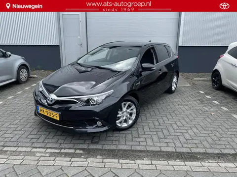 Toyota Auris 1.8 Hybrid Lease  HB | Panoramadak | Navigatie |