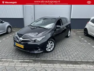 Toyota Auris 1.8 Hybrid Lease  HB | Panoramadak | Navigatie |