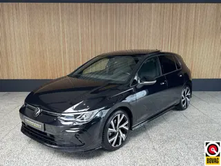 Volkswagen Golf 1.5 eTSI R-Line Schuif / kantel dak | Camera | Stoel / stuurverwarming