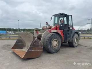 O & K L35 (bj 1996)
