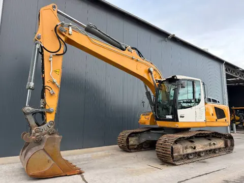 Liebherr R922 SLC (bj 2014)