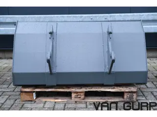 Giant grondbak 140cm bucket schaufel