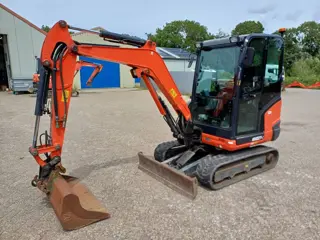 Kubota KX027-4 (bj 2017)