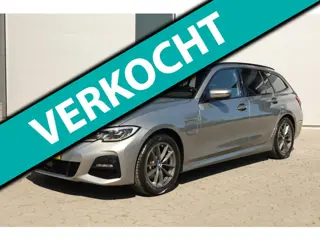 BMW 3-serie Touring 320e Business Edition Plus Carplay Trekhaak Sportstoel