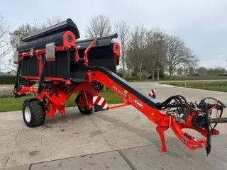Kuhn Merge Maxx 950 Bandhark Schwader 410 uur!! Kenteken
