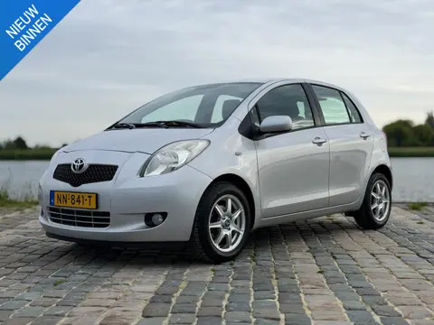 Toyota Yaris 1.3 VVTi Sol MMT|Automaat|Airco|LM velgen 15"
