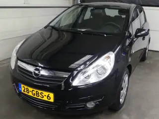 Opel Corsa 1.4-16V Enjoy - Automaat - 1e Eigenaar - Dealer Onderhouden