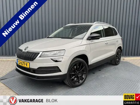 Škoda Karoq 1.5 TSI ACT Style Business | Trekhaak wegkl. | Camera | Canton | Groot Navi | Prijs Rijk