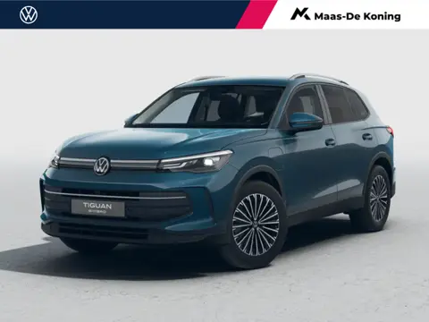 Volkswagen Tiguan Limited Edition 1.5 eHybrid 204 PK 6 versn. DSG · Design Pakket Dark · Trekhaak in